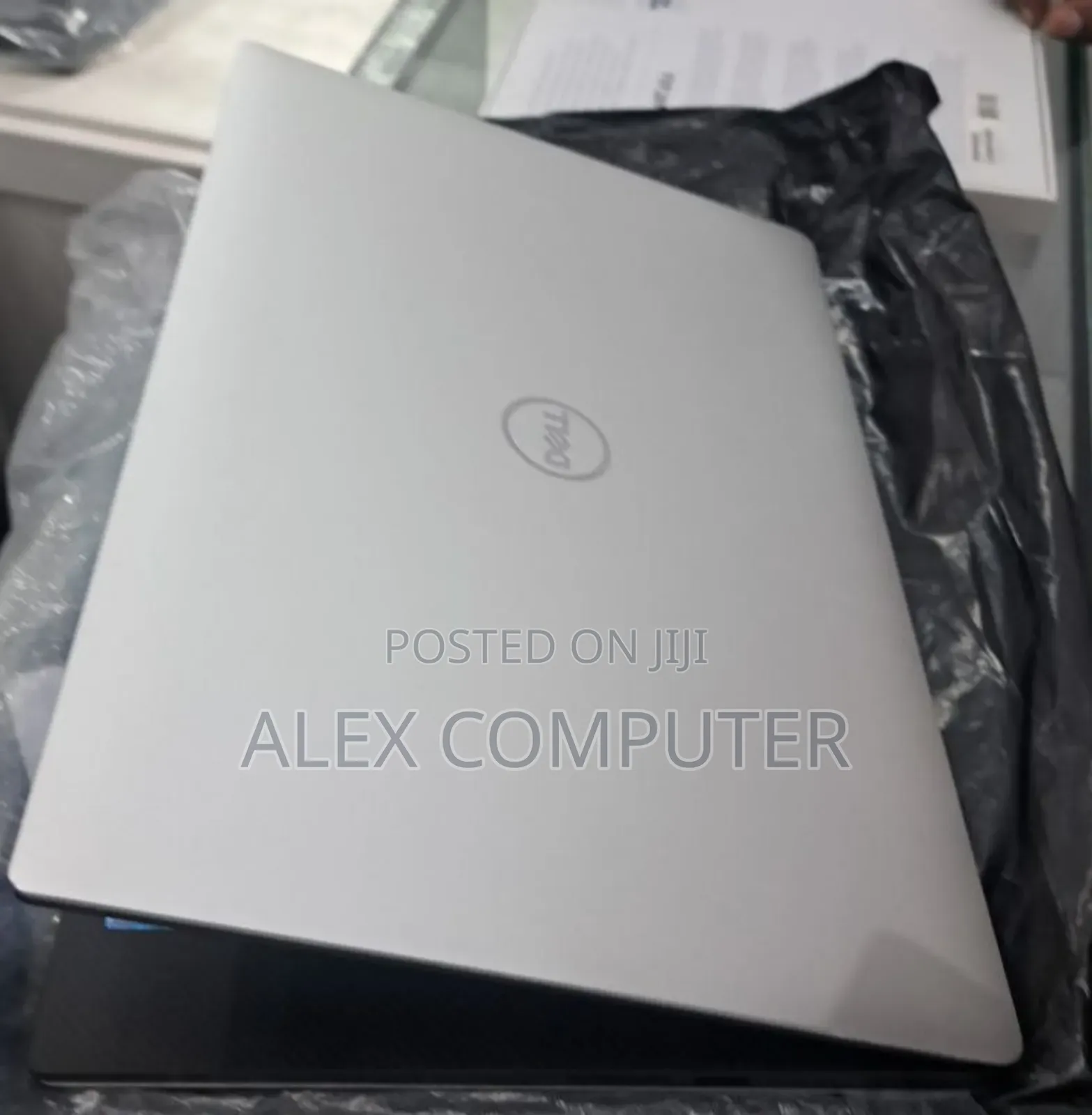 New Laptop Dell XPS 15 16GB Intel Core I7 SSD 1T