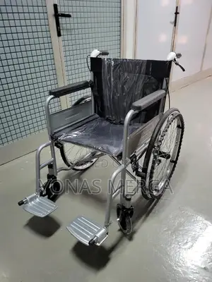 Wheelchair/Pneumatic Tyres/Suitable for Children and Young
