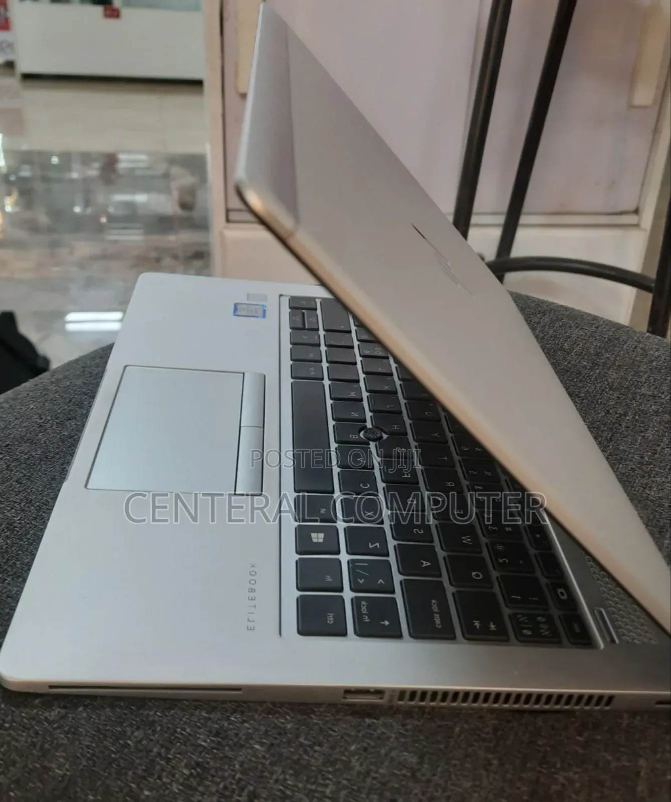 New Laptop HP EliteBook 840 8GB Intel Core i5 SSD 256GB