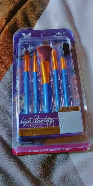 Make Up 5 Brushes