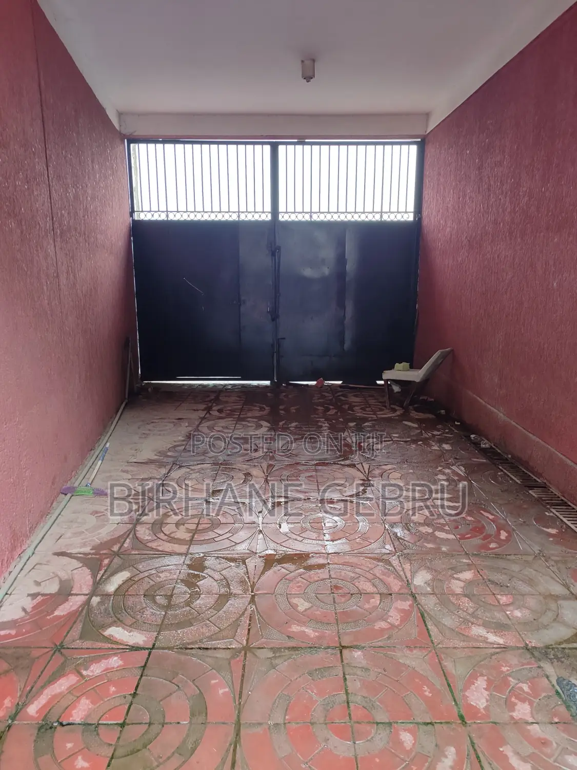 7bdrm Apartment in G+4 House For, Yeka for rent