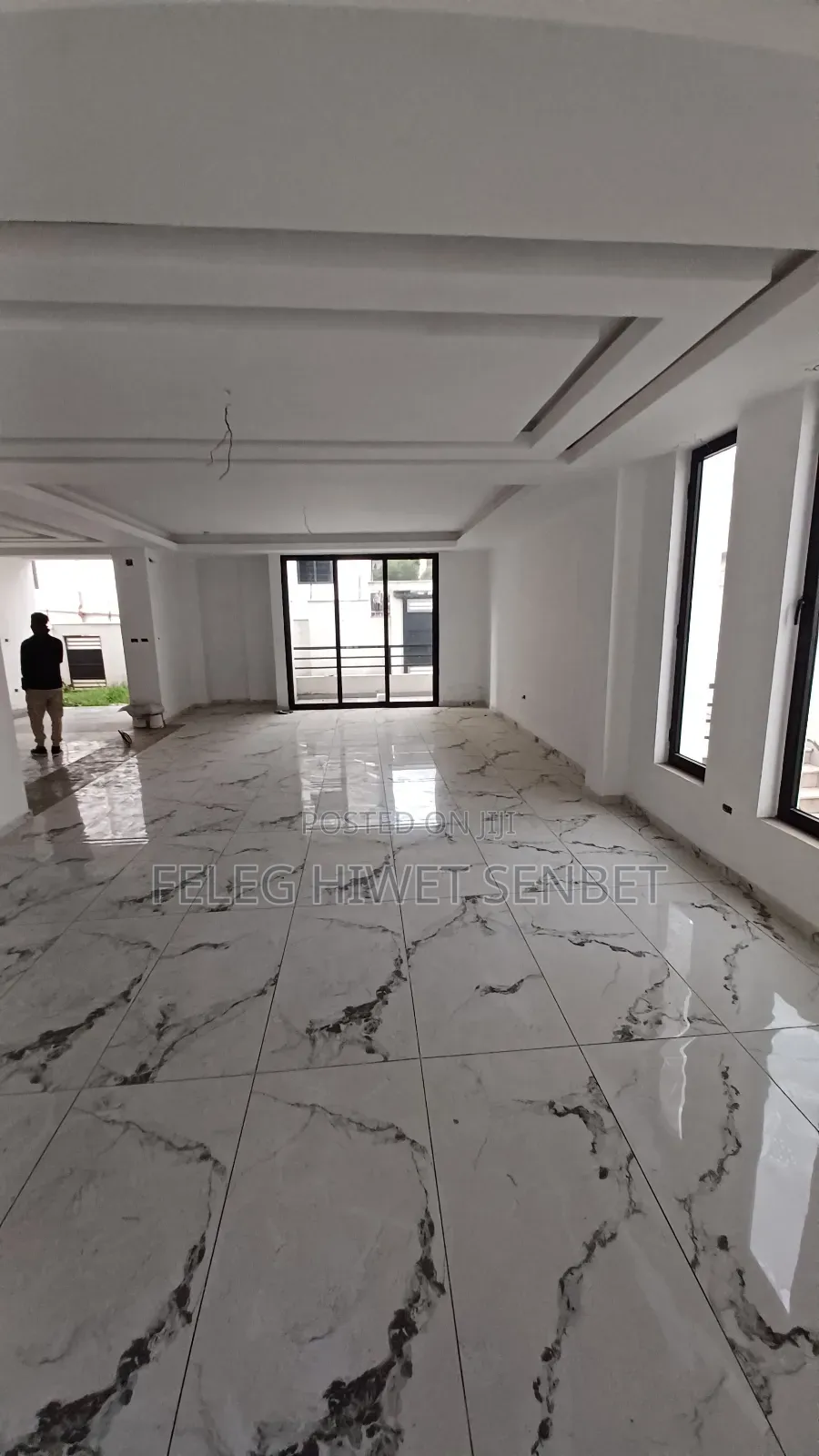 Furnished 7bdrm House in አአ, Bole for sale