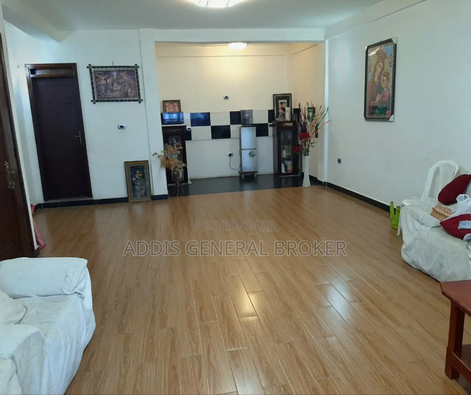 6bdrm House in Lebu, Nifas Silk-Lafto for sale
