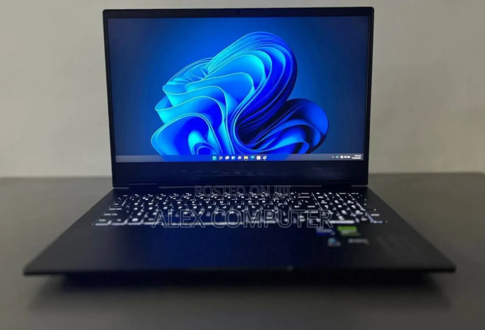 New Laptop HP Omen 16 16GB Intel Core I9 SSD 1T