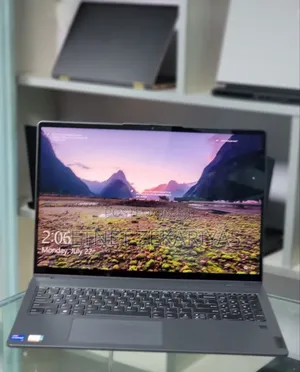 New Laptop Lenovo Flex 5 16GB Intel Core I7 SSD 512GB