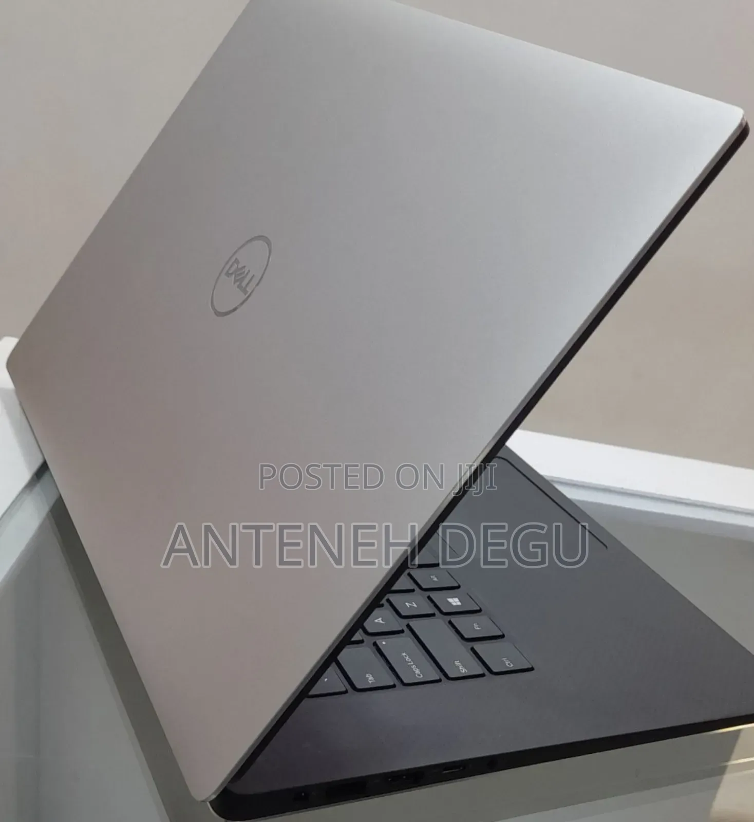 New Laptop Dell XPS 15 16GB Intel Core I7 SSD 512GB