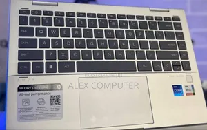 New Laptop HP Envy X360 8GB Intel Core I5 SSD 512GB