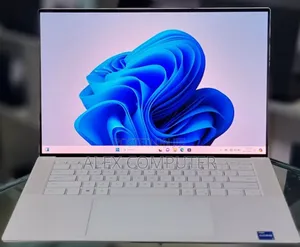 New Laptop Dell XPS 15 16GB Intel Core I7 SSD 1T