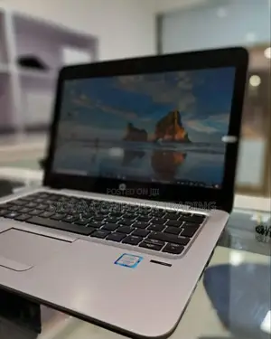 New Laptop HP EliteBook 820 G3 8GB Intel Core i5 SSD 256GB
