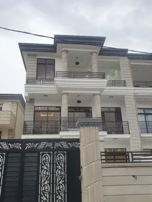 Furnished 5bdrm House in አአ, Bole for sale