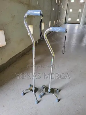 Walking Stick/ከዘራ+4support/Soft Foam Offset Grip Walk Stick