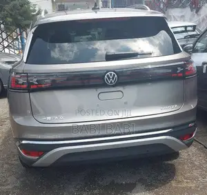 New Volkswagen ID.6 2024 Beige