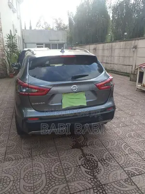 Nissan Qashqai 2016 Gray