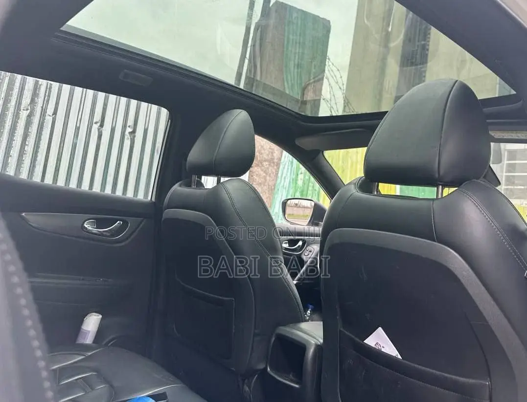 Nissan Qashqai 2018 Red