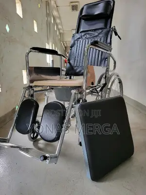 Adjustable Seats:180-° Lying Wheelchair/Easier to Take Care