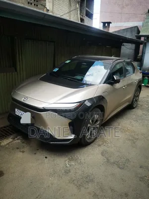 Toyota bZ4X 2023 Gray
