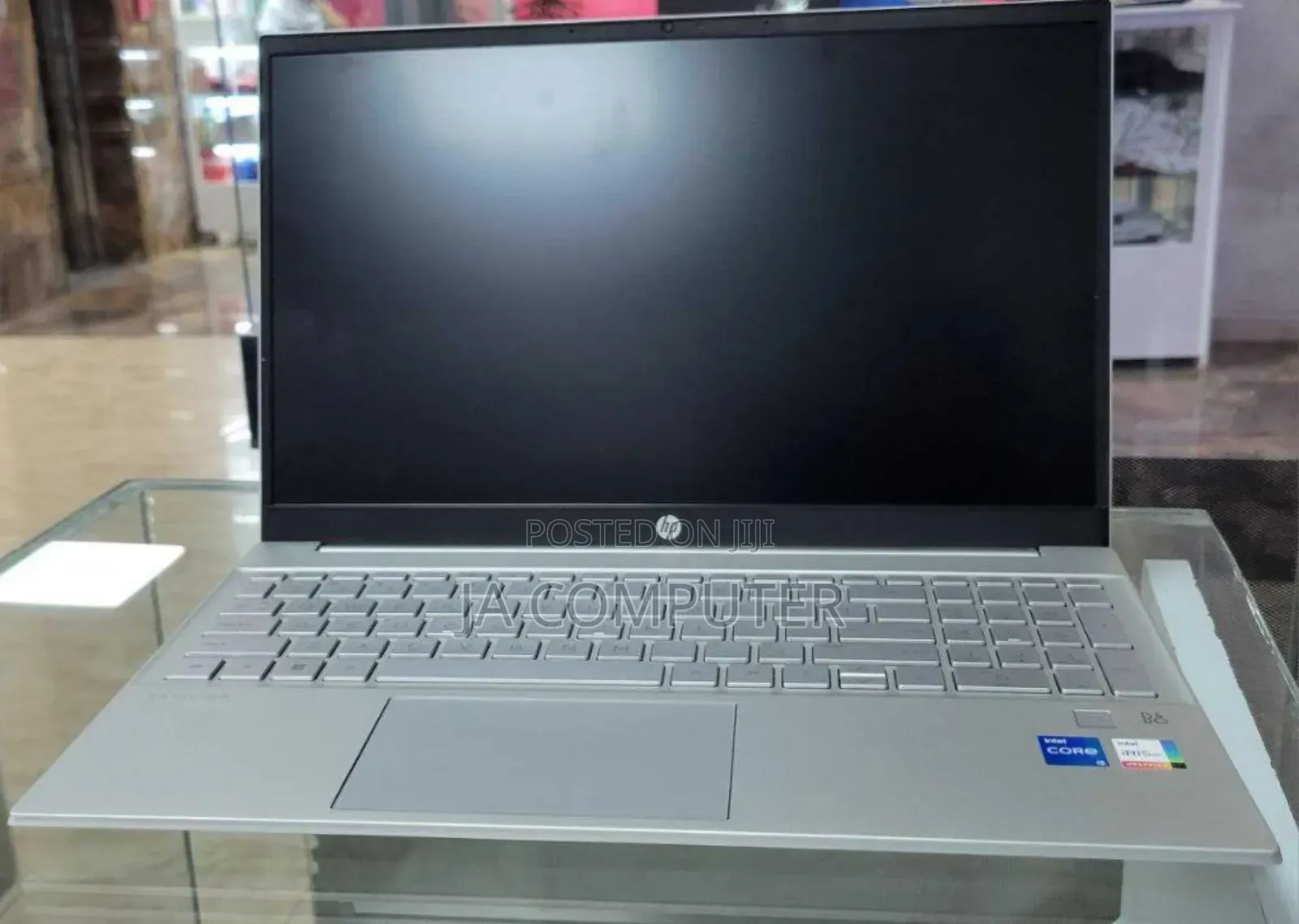 New Laptop HP Pavilion 15 8GB Intel Core I5 SSD 512GB