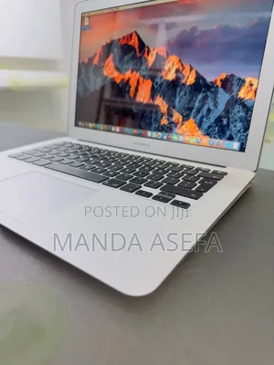 New Laptop Apple MacBook Air 2017 8GB Intel Core I5 SSD 128GB