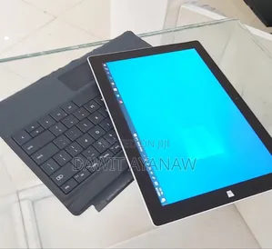 New Laptop Microsoft Surface Pro 4GB Intel Core 2 Duo SSD 128GB