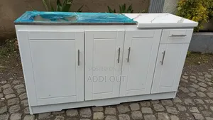 1.60 ኪችን/Kitchen