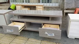 1.2 Tv Stand