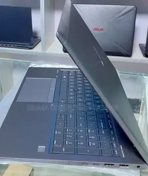 New Laptop HP Zbook Studio G7 16GB Intel Core I7 SSD 512GB