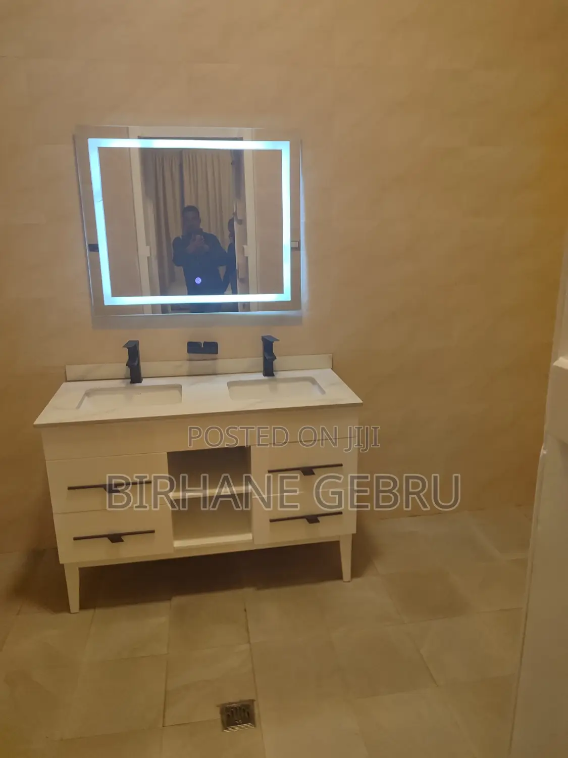 Furnished 7bdrm House in G+2 Fernished Guest, Bole for rent