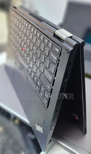 New Laptop Lenovo ThinkPad Yoga 370 16GB Intel Core I7 SSD 512GB