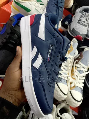 Reebok Master Quality Flat Shoes for You