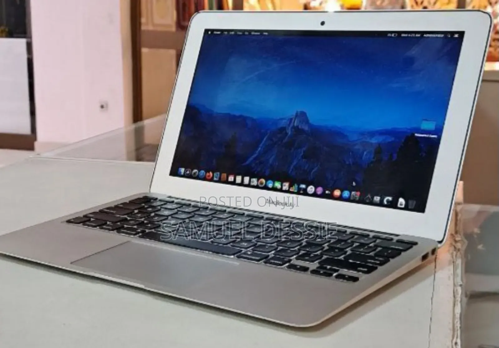 New Laptop Apple MacBook Air 2015 4GB Intel Core I5 SSD 128GB