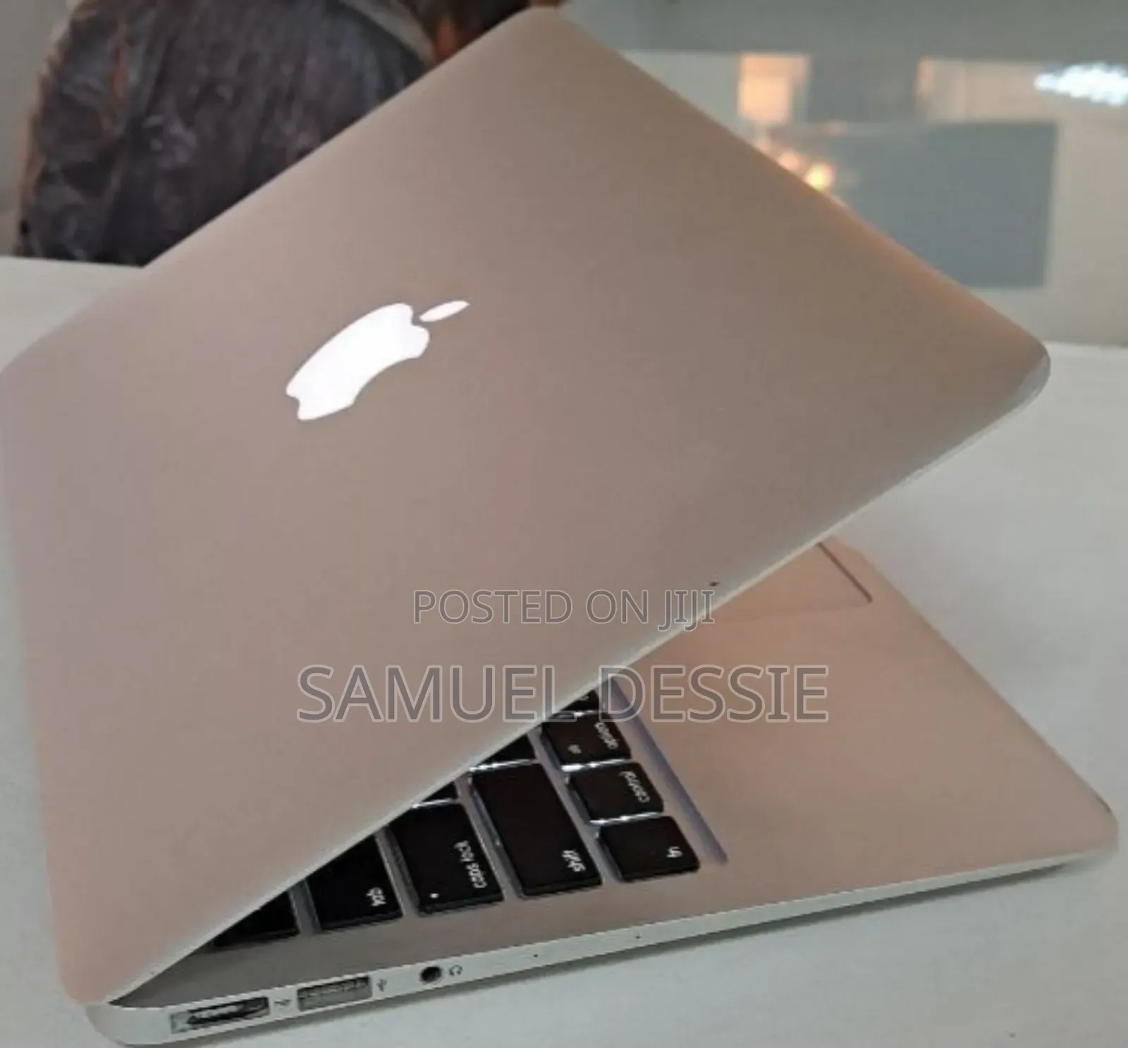 New Laptop Apple MacBook Air 2015 4GB Intel Core I5 SSD 128GB