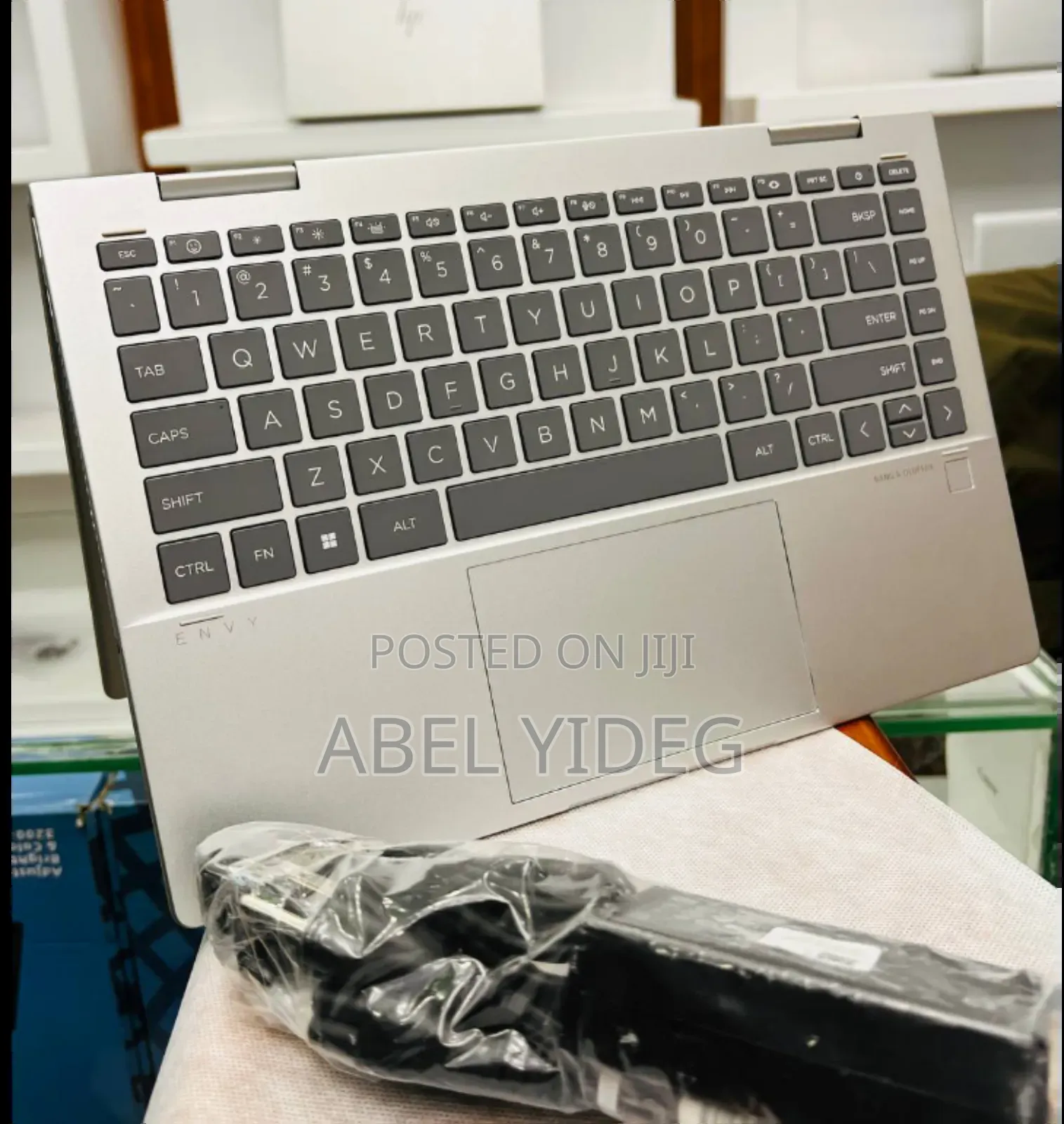 New Laptop HP Envy X360 16GB Intel Core i7 SSD 1T