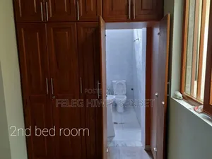 Furnished 5bdrm Villa in አአ, Bole for sale