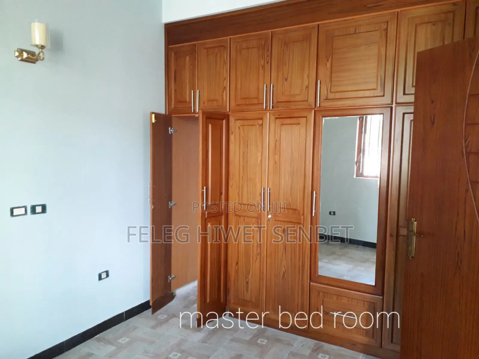 Furnished 5bdrm Villa in አአ, Bole for sale