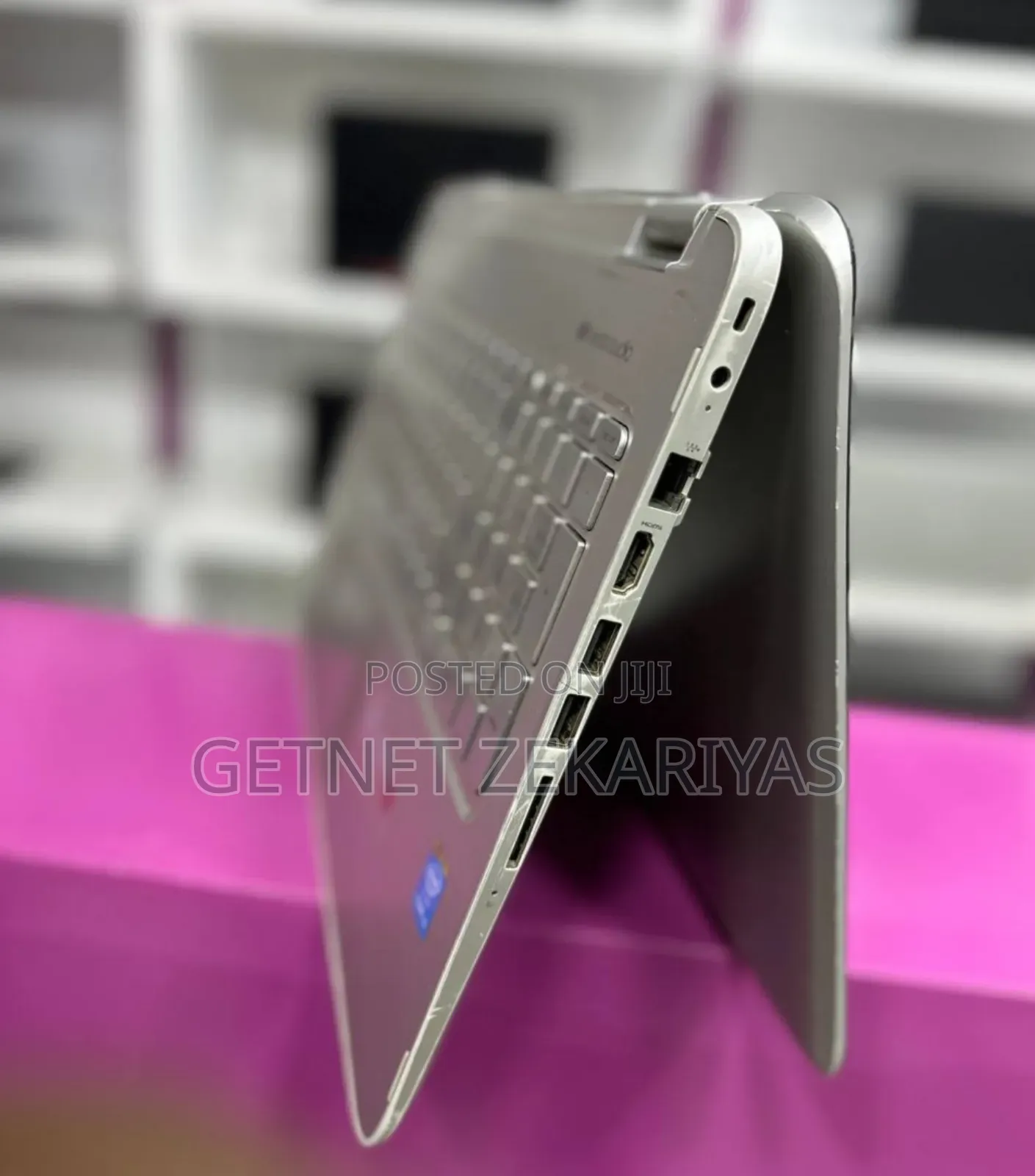 New Laptop HP Envy X360 8GB Intel Core I7 HDD 1T