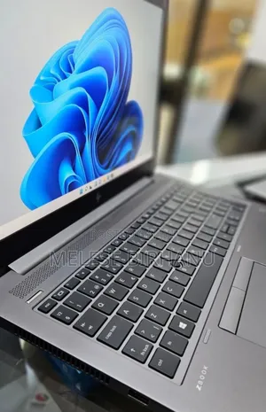 New Laptop HP ZBook 15u G5 16GB Nvidia SSD 512GB