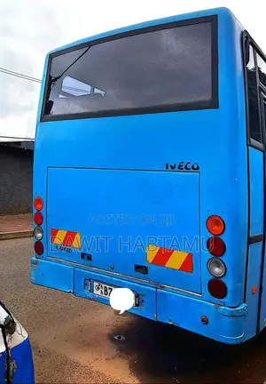 Iveco Massif 2007 Blue