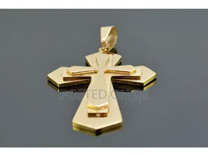 Cross Pendant Necklace