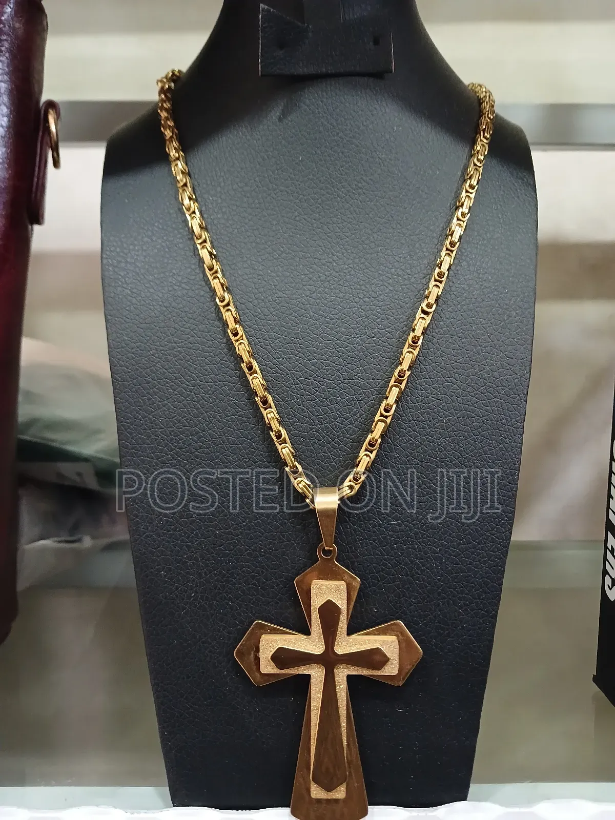 Cross Pendant Necklace