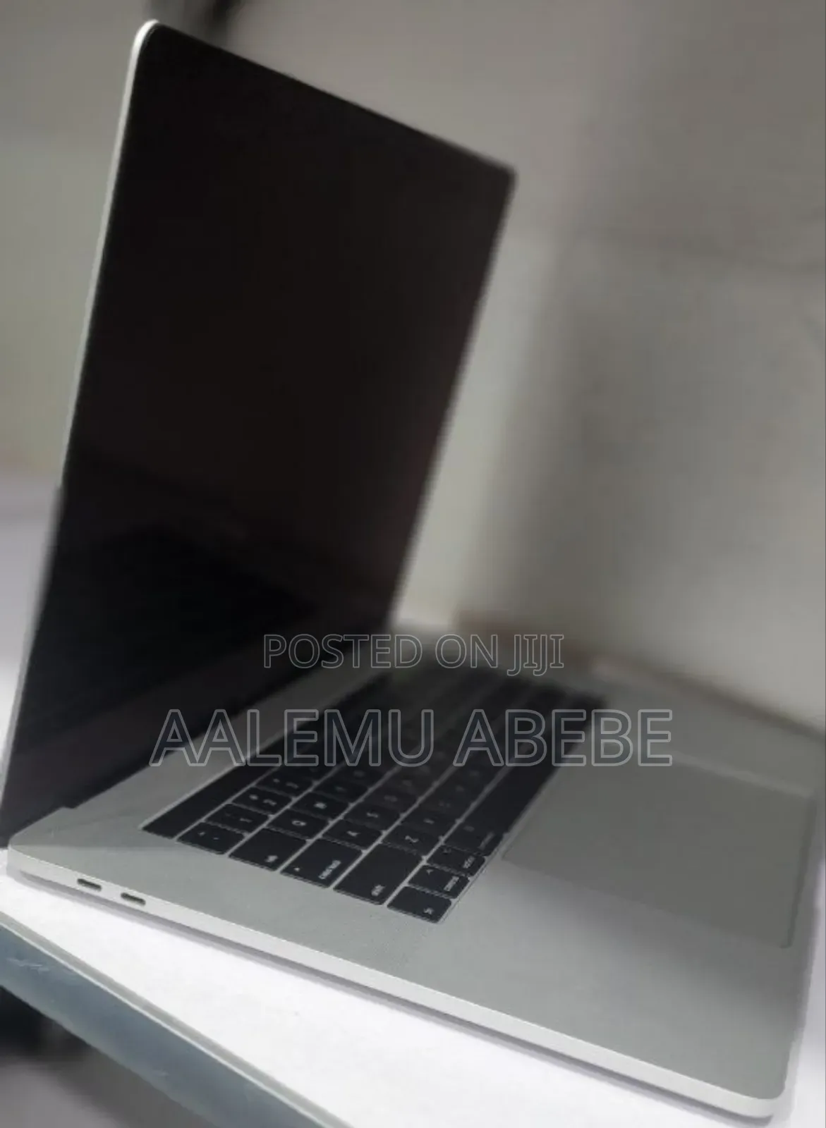 New Laptop Apple MacBook Pro 2017 16GB Intel Core I7 SSD 2T