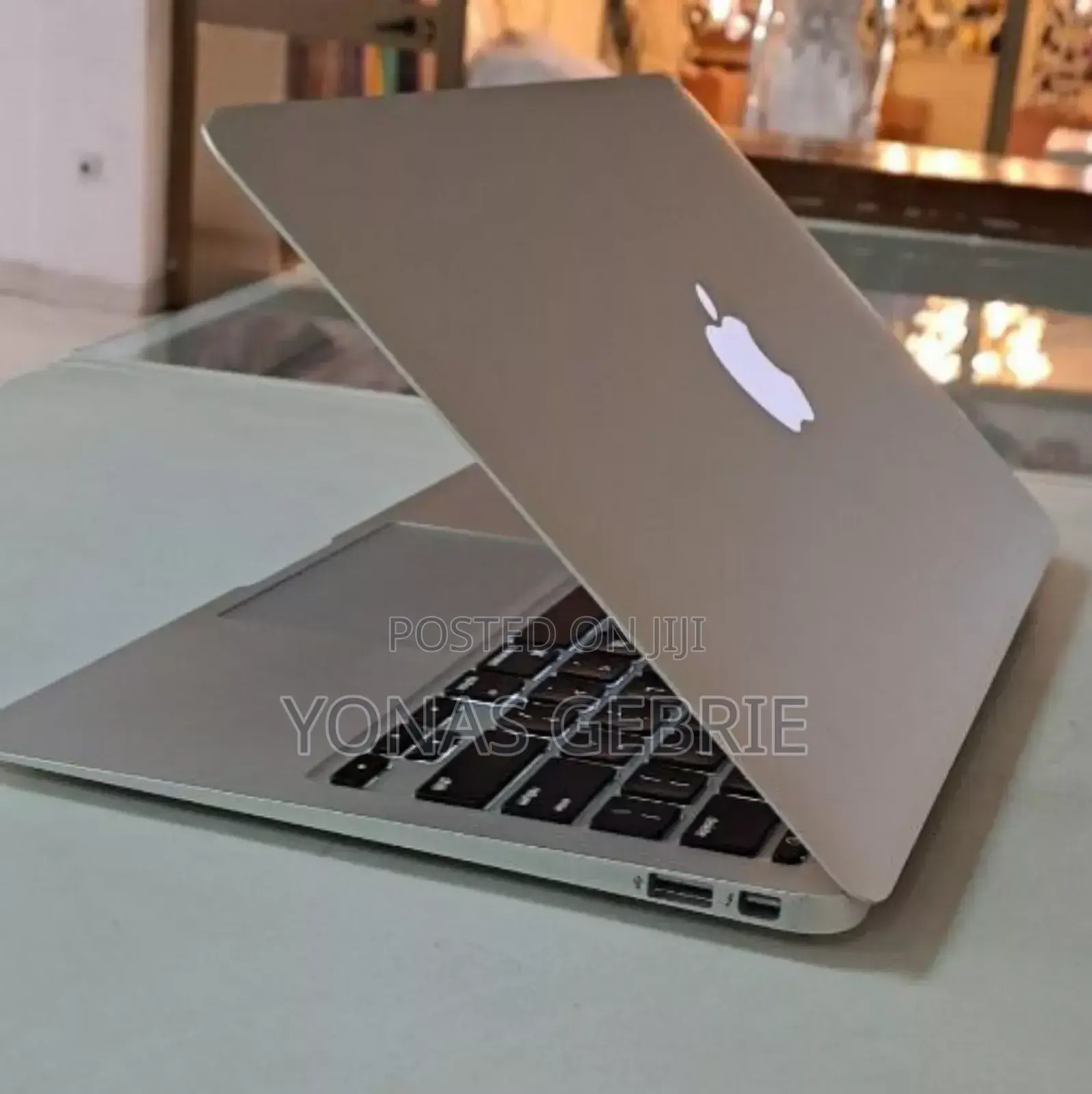 New Laptop Apple MacBook Air 2015 8GB Intel Core i5 SSD 128GB