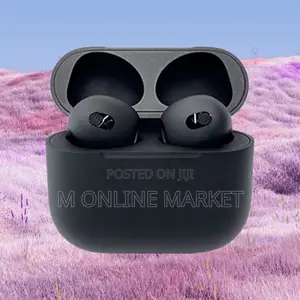 Black New Airpod Pro 3rd Gen: Exceptional Battery Life