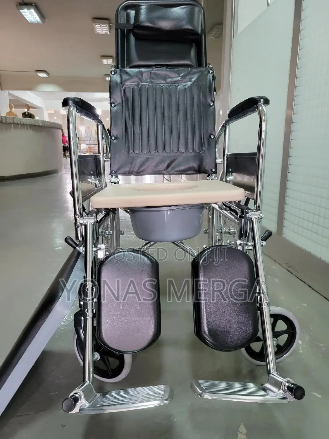 Hospital Wheelchair Popular Among Client Its Awesome Feature