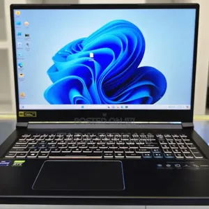 New Laptop Acer Predator Helios 300 16GB Intel Core I9 SSD 512GB