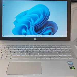 New Laptop HP EliteBook 840 8GB Intel Core I5 SSD 256GB