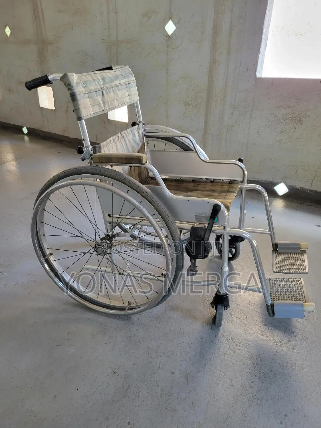 Rental Wheelchair/Monthly/Weekly