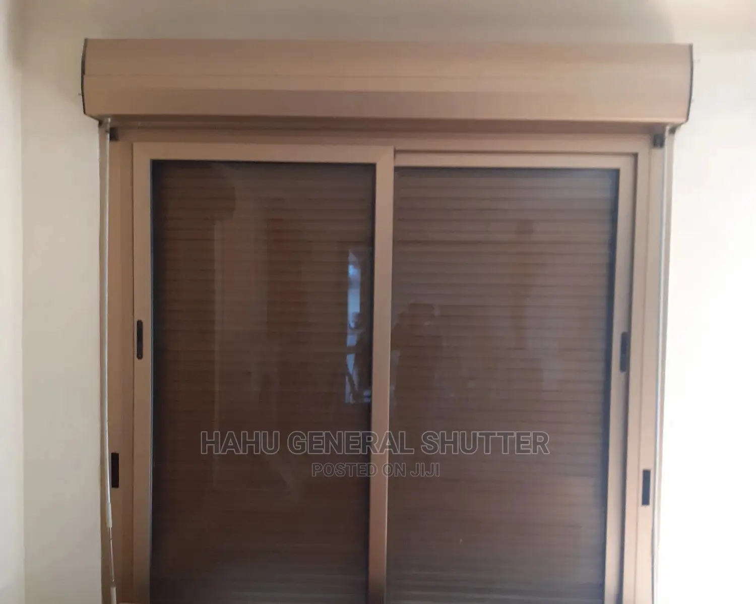 የመኖሪያ ቤት ፕላስቲክ ሻተር ገጠማ እና እድሳት Home Plastic Shutter