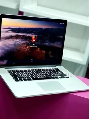 New Laptop Apple MacBook Pro 2015 16GB Intel Core I7 SSD 512GB