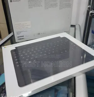 New Laptop Microsoft Surface Pro 9 32GB Intel Core I7 SSD 1T