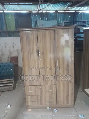 Cupboard Made by Laminated HDF 120cm